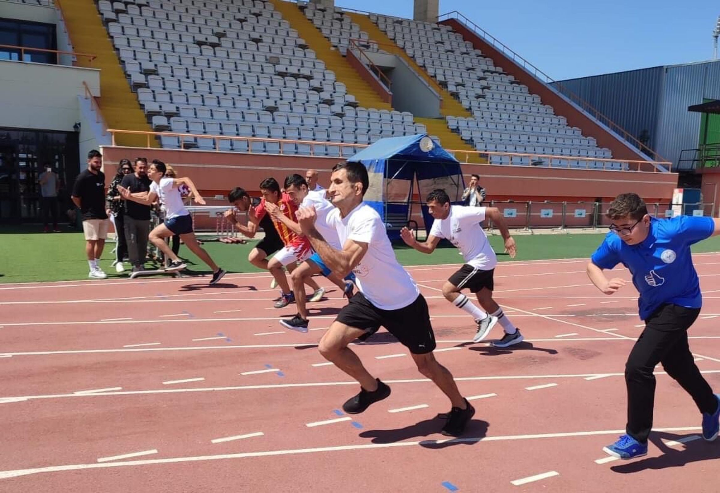 Toroslar Belediye Başkanı Atsız