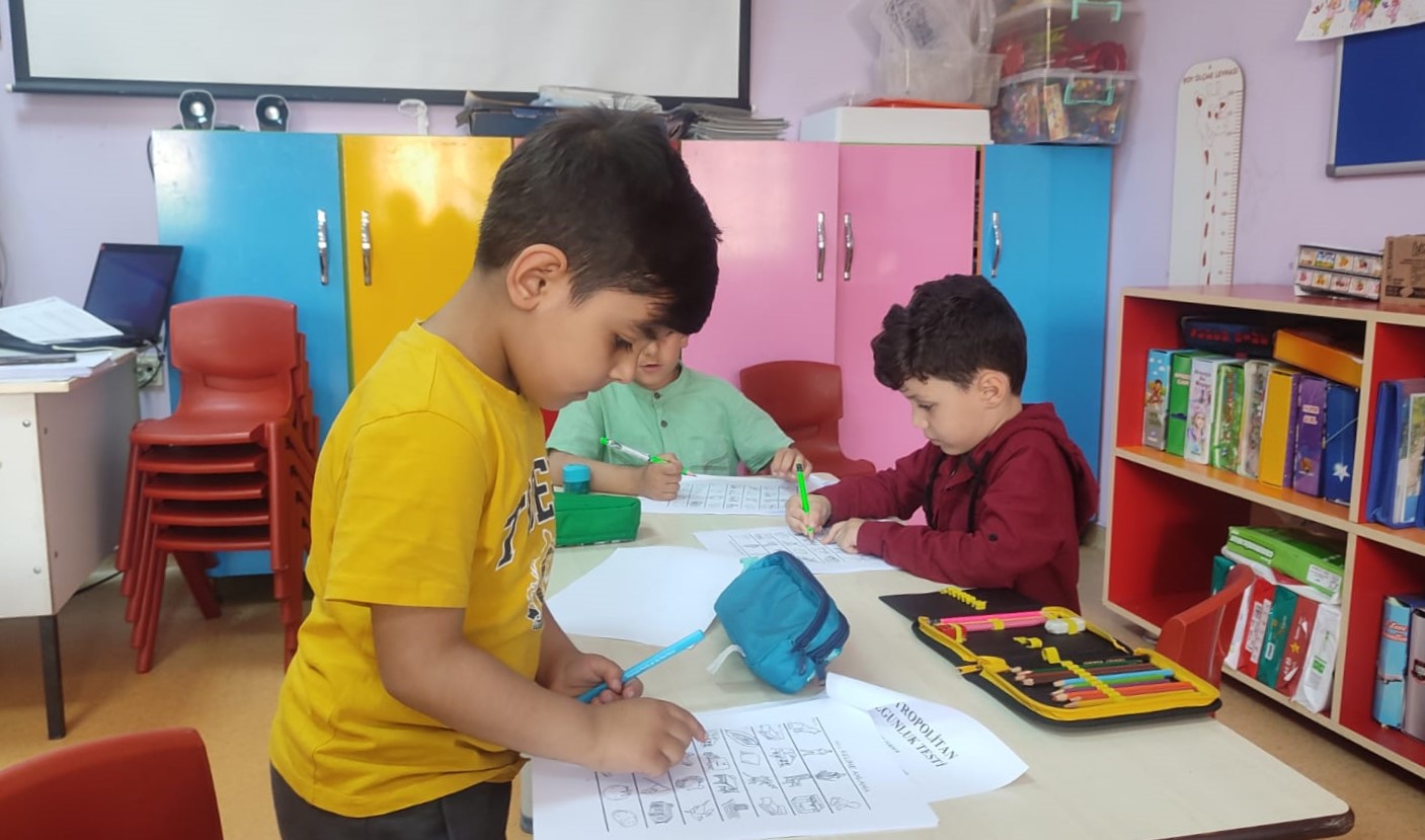 TOROSLAR BELEDİYESİNDEN, İLKOKULA BAŞLAYACAK ÇOCUKLARA “METROPOLİTAN TESTİ” Toroslar Belediyesi, ilkokula başlayacak