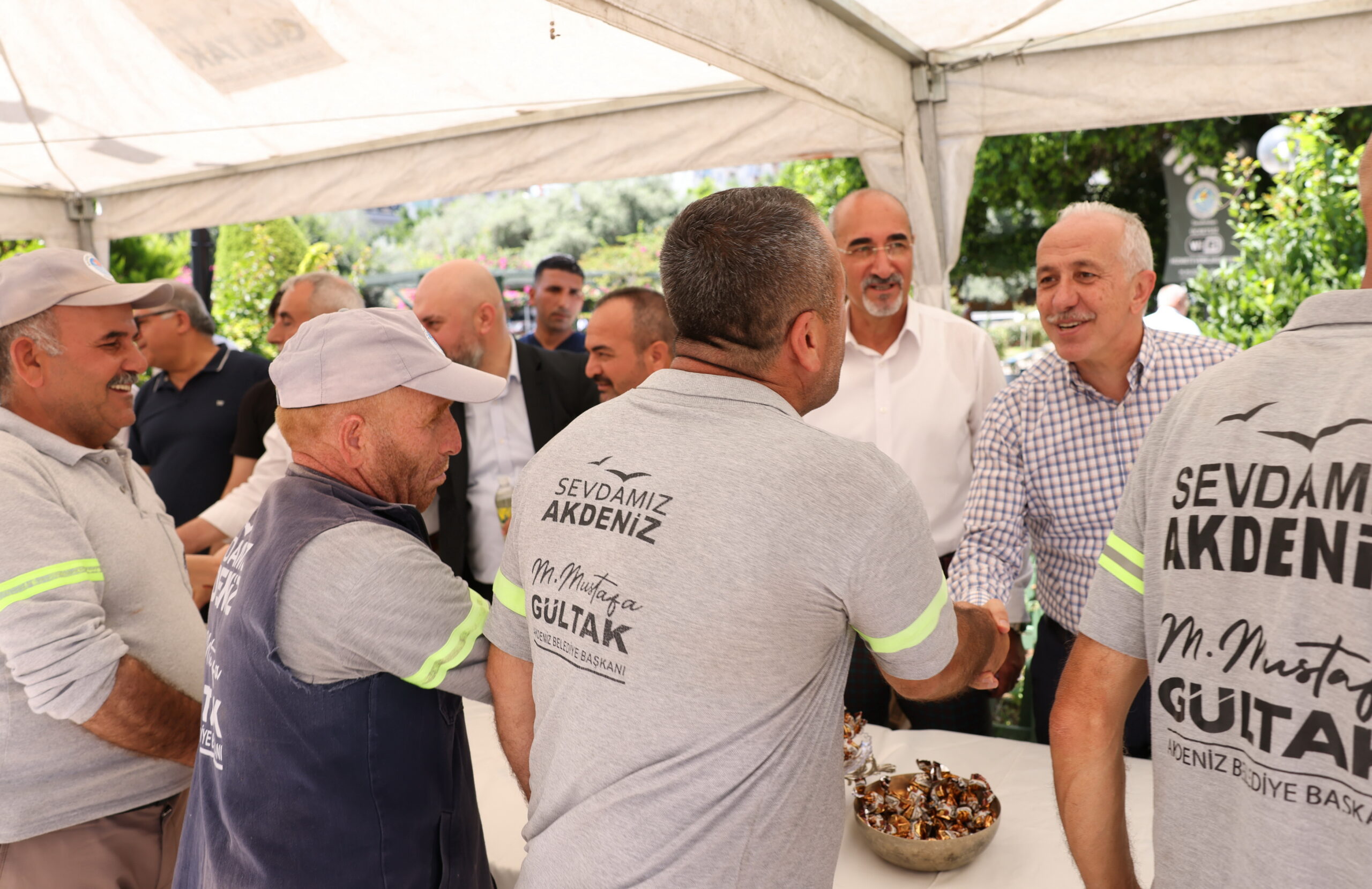 Akdeniz Belediye Başkanı M.