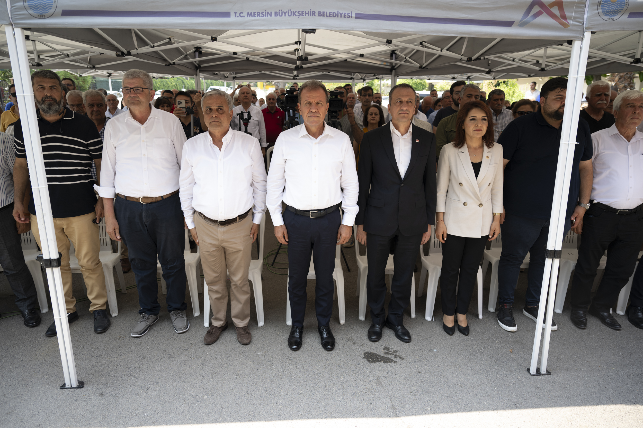 SEÇER: “BAYRAM BOYUNCA ZİYARETLERİMİZİ SÜRDÜRECEĞİZ” Mersin Büyükşehir Belediye Başkanı