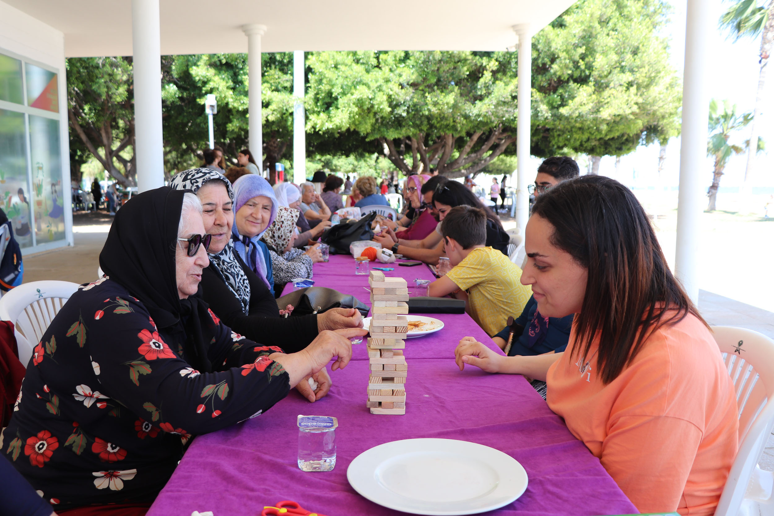 Türkiye’de kadın ve aileye
