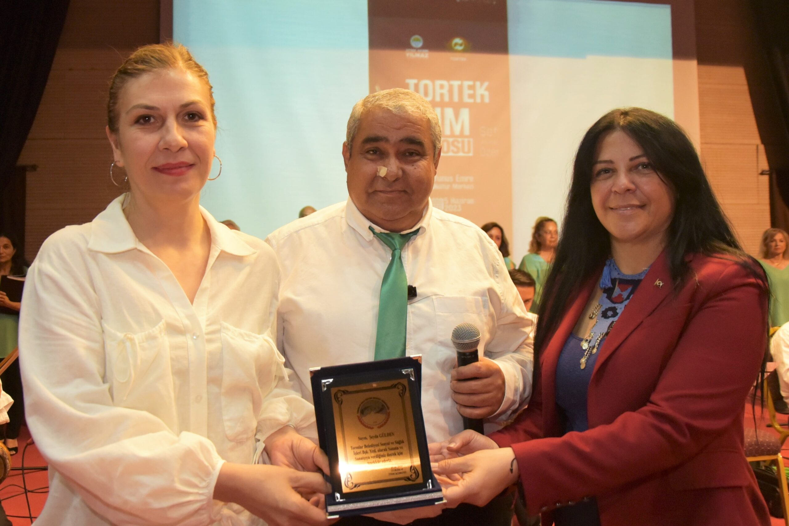 Toroslar Belediyesinin, İlçe Halk