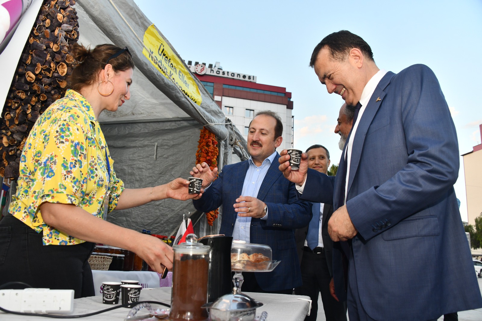 Deprem felaketinin ardından yaralarını