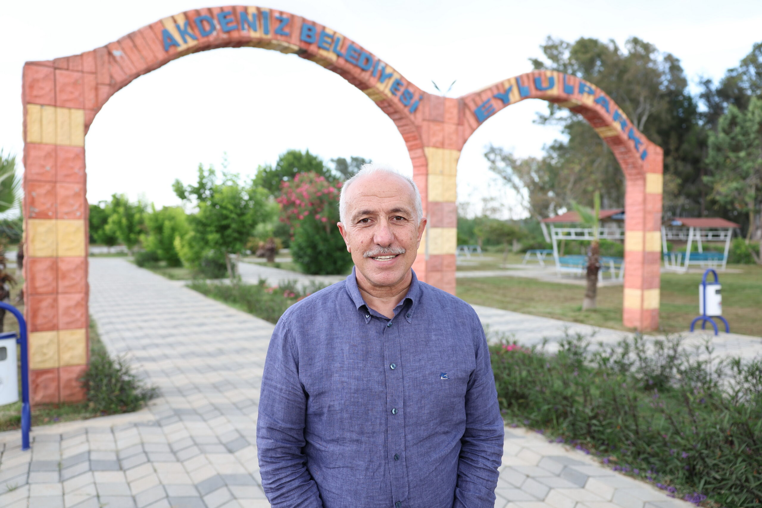 Başkan Gültak; kamelya ve