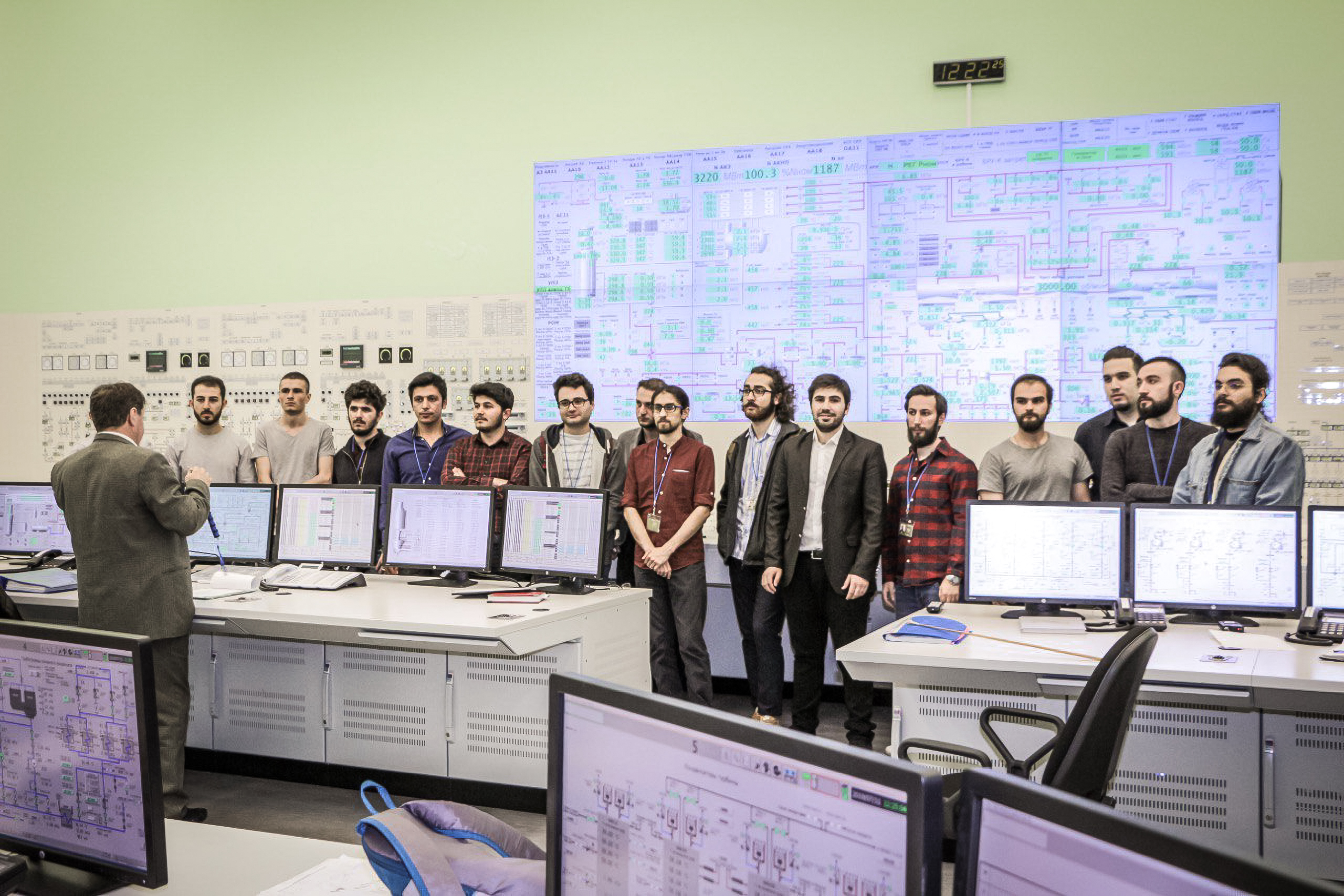 TÜRK NÜKLEER MÜHENDİSLERİ LENİNGRAD NGS-2’DE STAJ YAPTI Akkuyu Nükleer Güç Santrali’nde