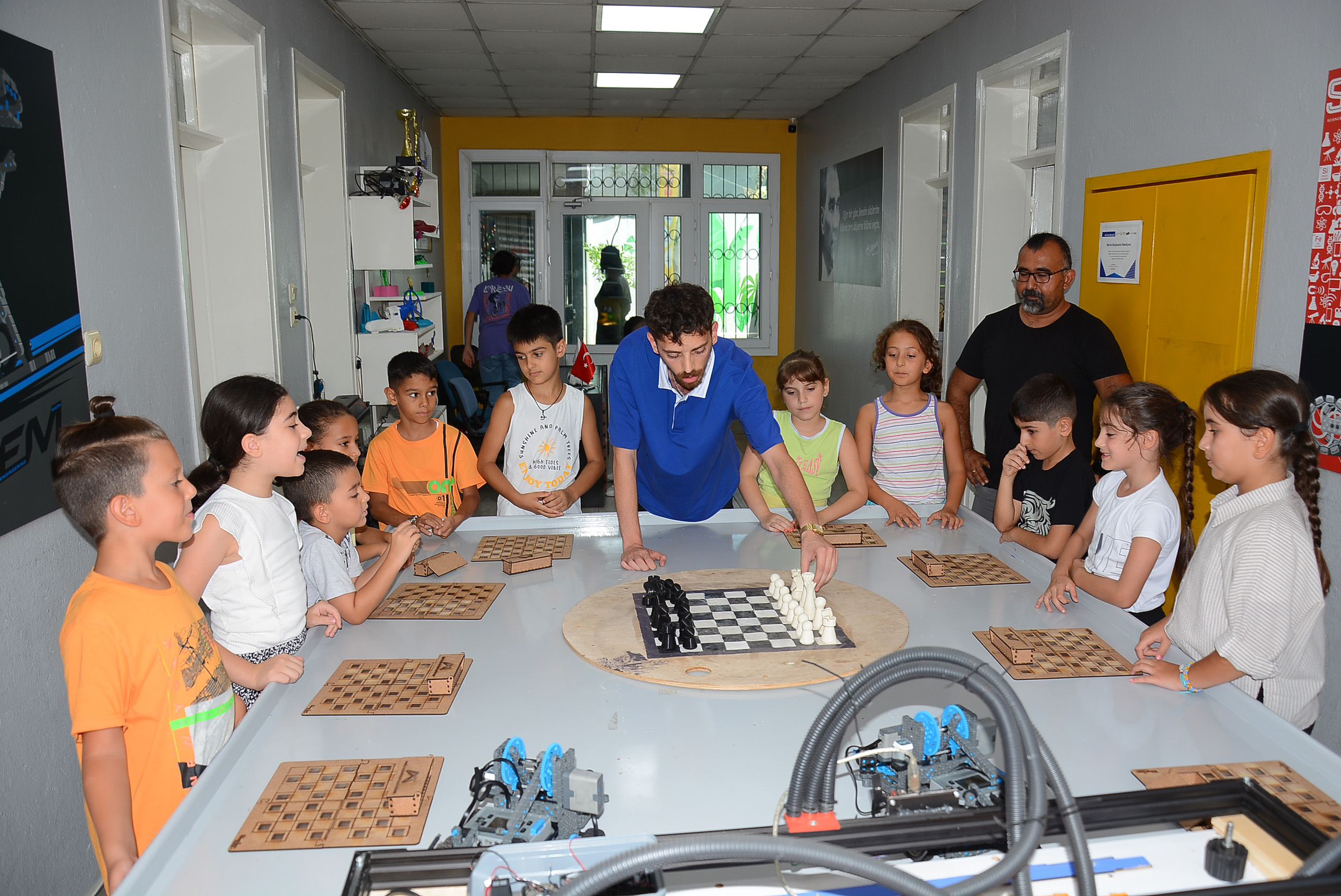 ÜRETİM ODAKLI PROJELER BÜYÜKŞEHİR ATÖLYELERİNDEN ÇIKIYOR Mersin Büyükşehir Belediyesi Kadın