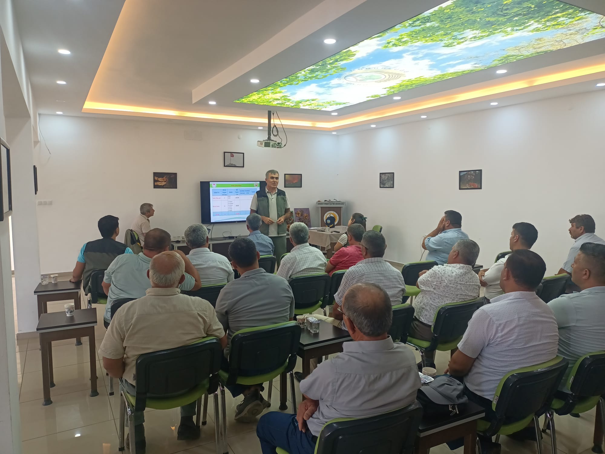 Anamur İşletme Müdürlüğünde Mahalle Muhtarlarına Brifing Verildi Mersin Orman Bölge Müdürlüğüne