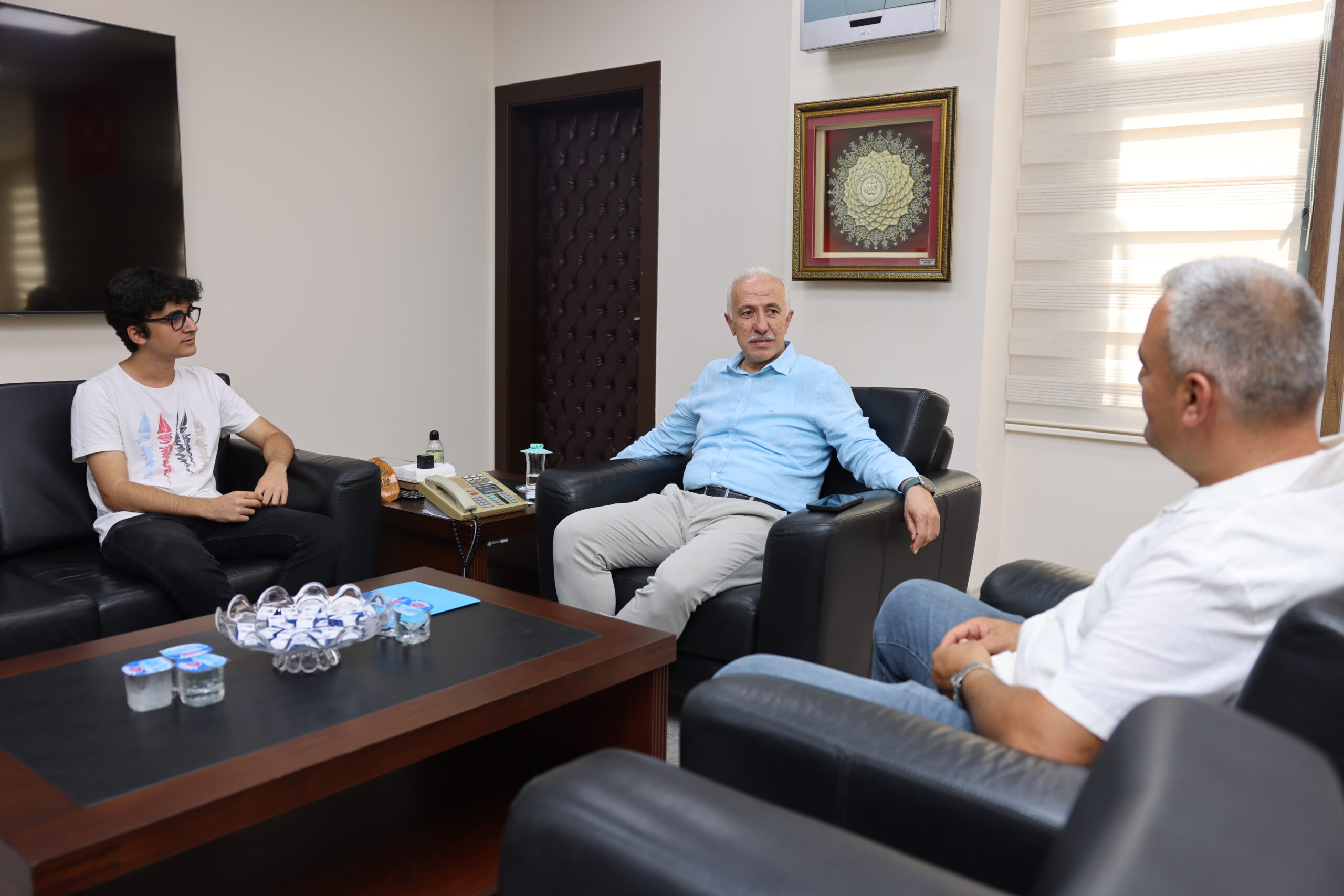 Akdeniz Belediye Başkanı Mustafa