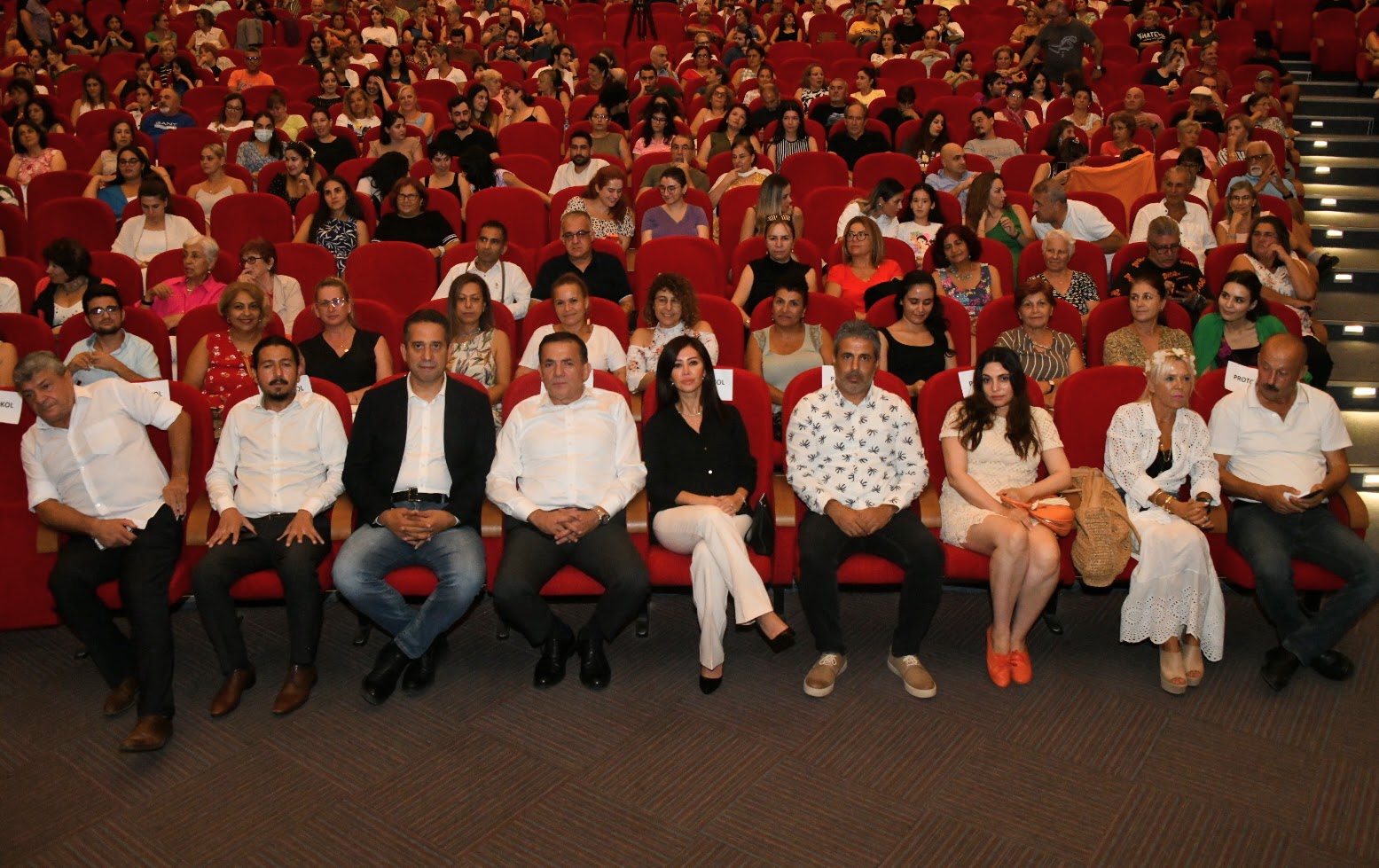 Dünyaca ünlü şair Nâzım