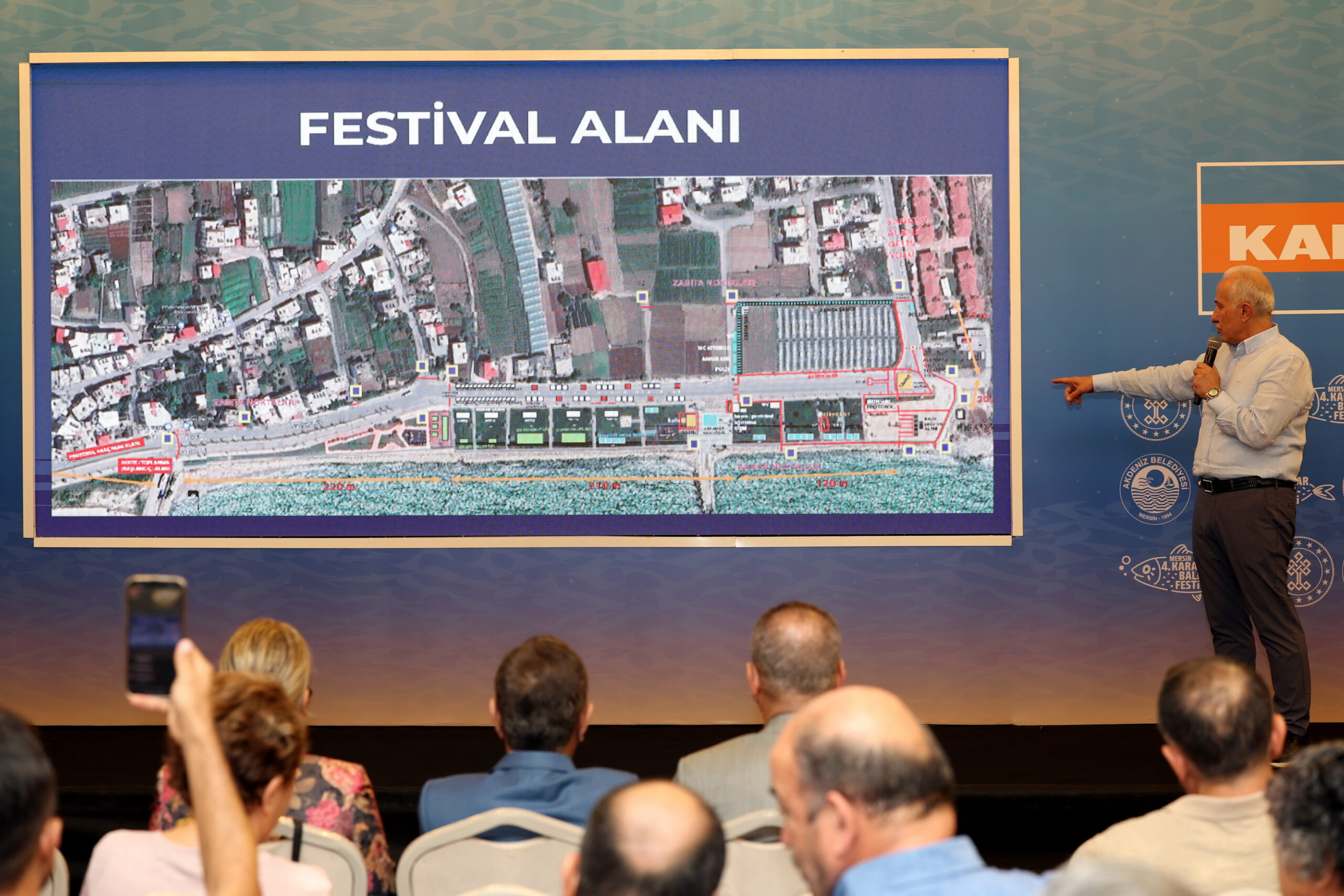 AKDENİZ BELEDİYE BAŞKANI GÜLTAK, LEZZETİN EĞLENCE İLE BULUŞACAĞI BALIK FESTİVALİNE TÜM MERSİNLİLERİ DAVET ETTİ Akdeniz Belediye Başkanı M.