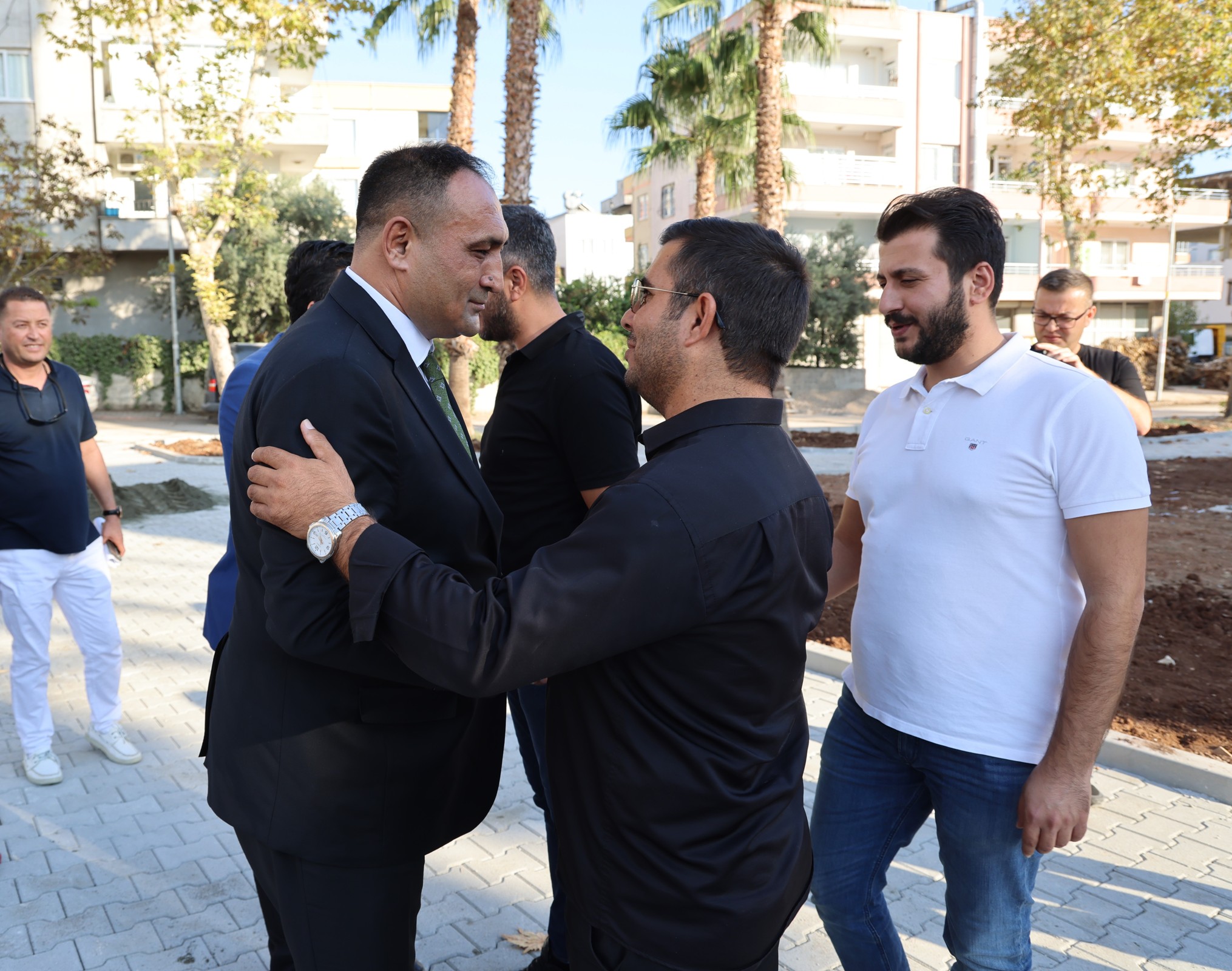 BAŞKAN YILMAZ, MEVLANA MAHALLESİ’NDE KÜLTÜR VE TAZİYE EVİ ÇALIŞMALARINI İNCELEDİ Mersin’in Merkez İlçesi Toroslar