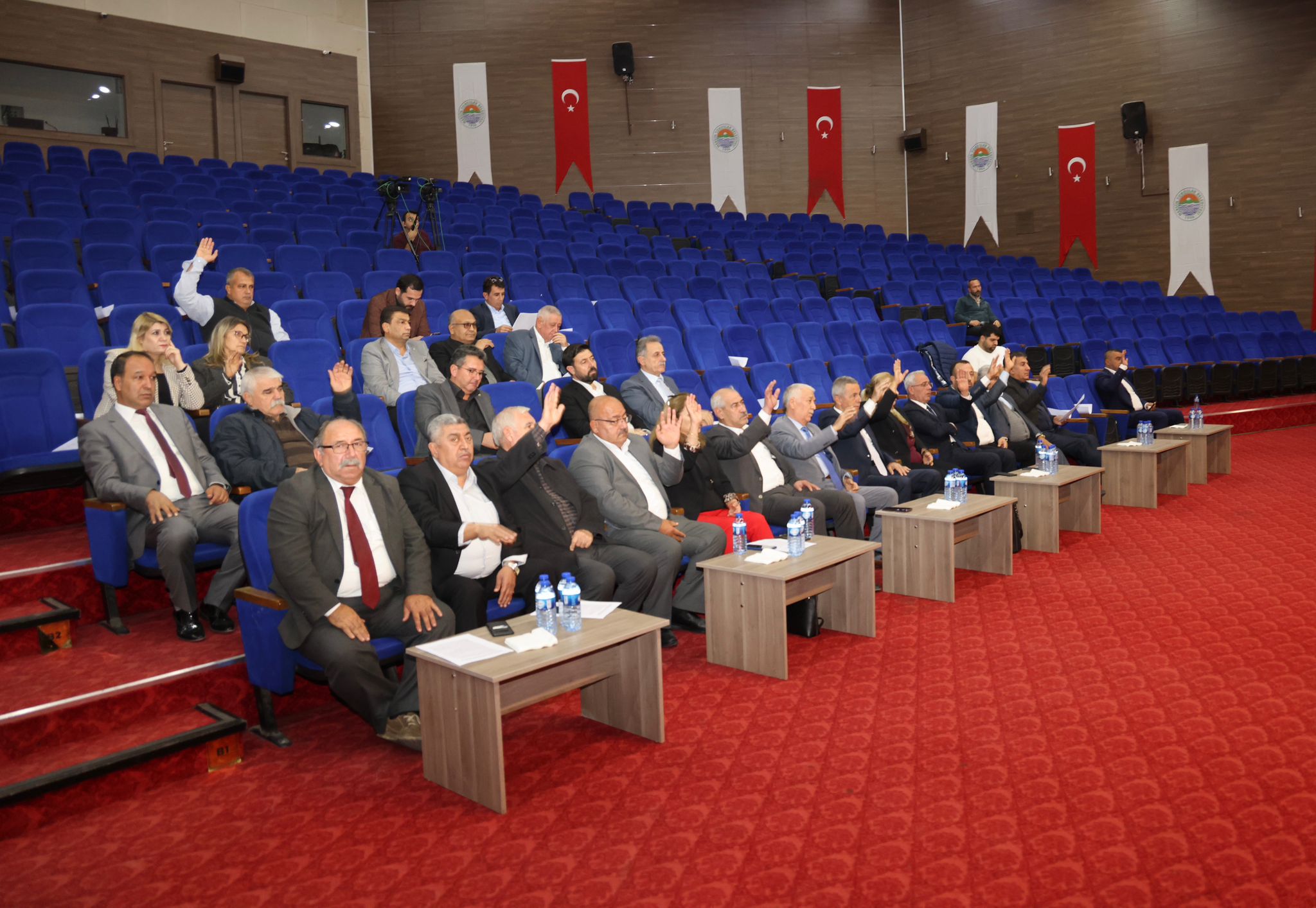 Toroslar Belediye Başkanı Atsız