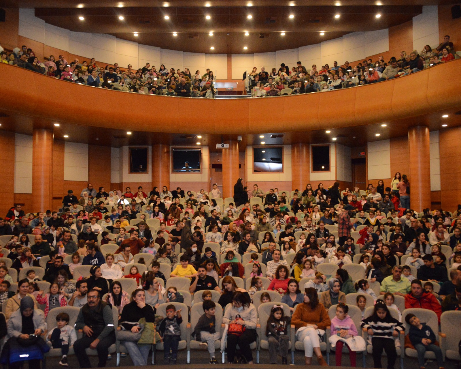 Mersin Yenişehir Belediyesinin yarıyıl