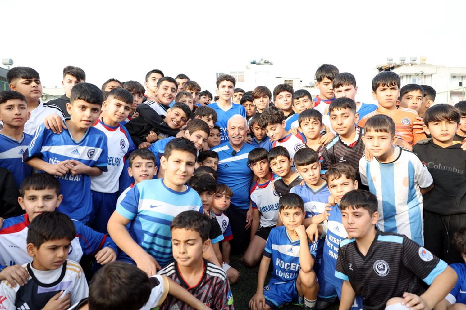 Akdeniz Belediye Başkanı M.