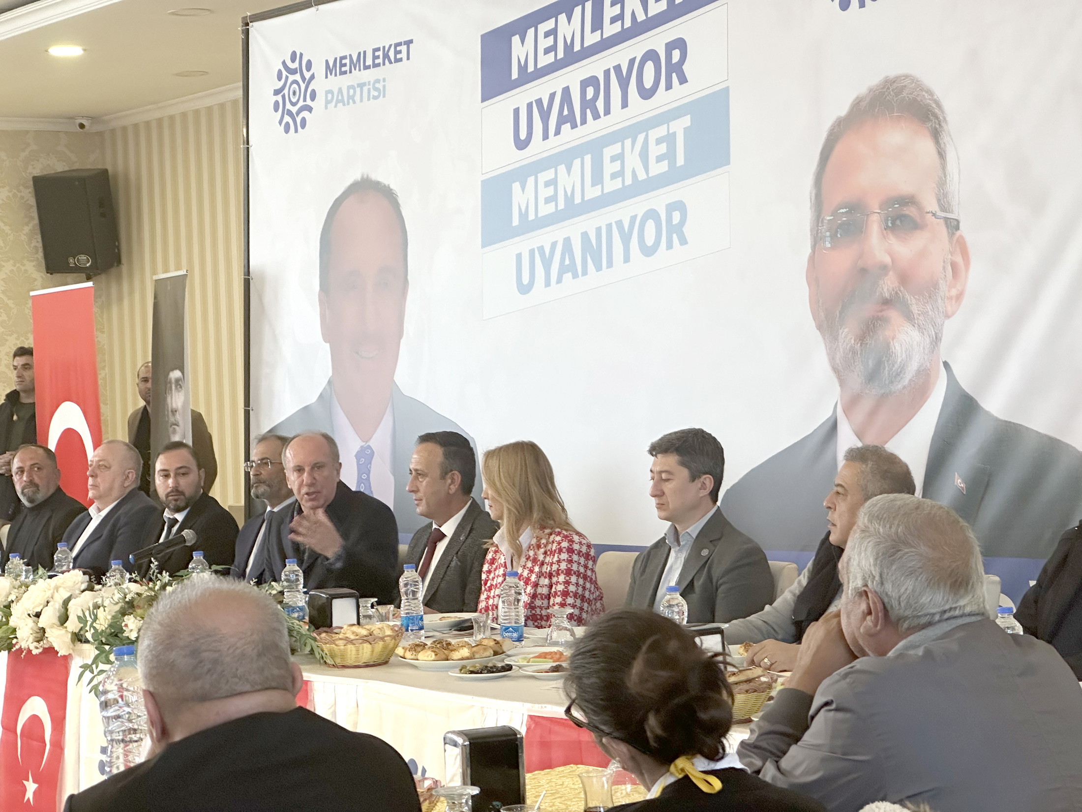 “Oy önemli değil, duruş, omurga önemli” Mersin’in Tarsus ilçesinde temaslarda