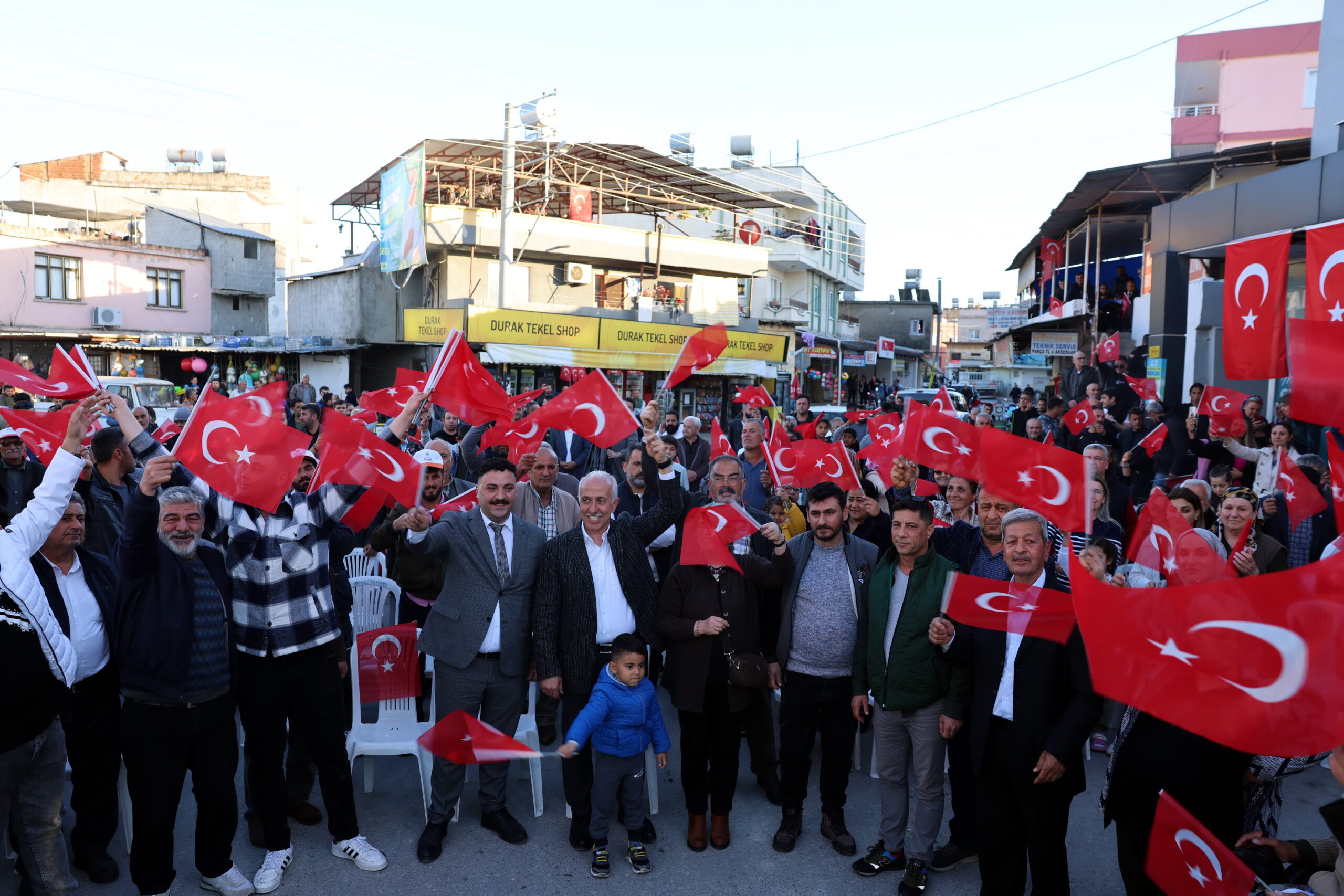 Akdeniz Belediye Başkanı ve