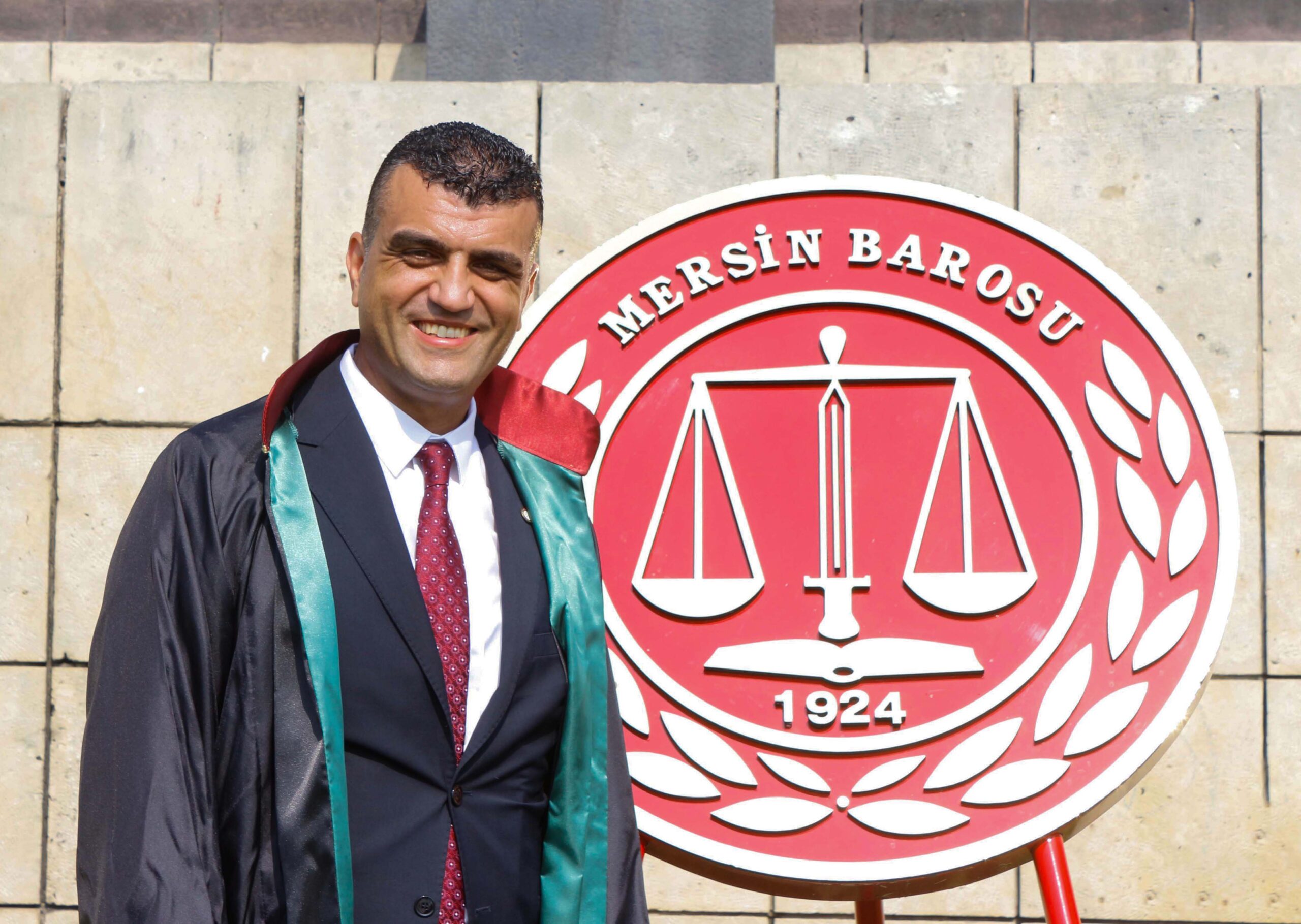 ÖZDEMİR: “ÇOCUK HAKLARININ GÜVENCE ALTINA ALINDIĞI BİR DÜNYA DİLİYORUM” Mersin Barosu Başkanı Av.