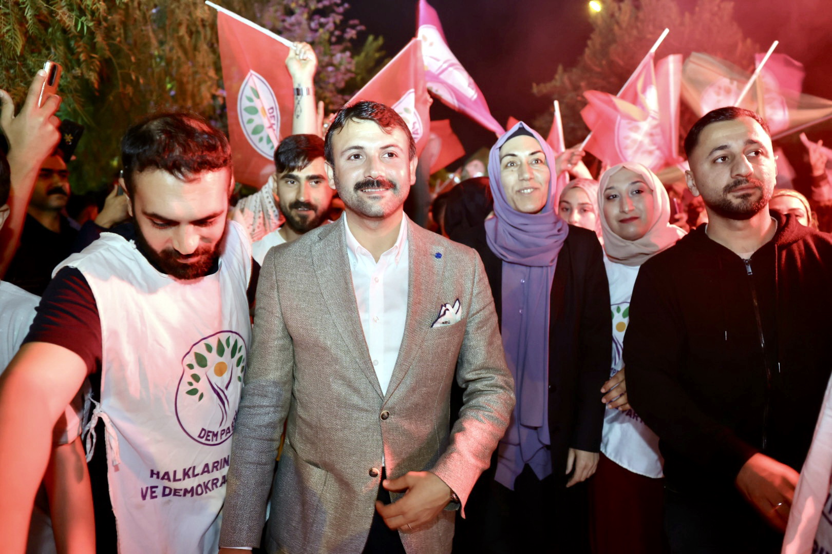 Akdeniz Belediyesi Eş Başkanları