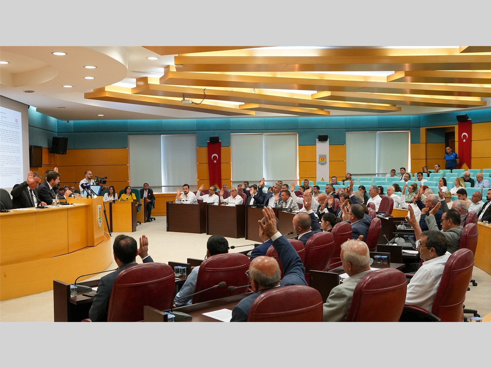 BAŞKAN ALİ BOLTAÇ HALK EKMEK GERÇEĞİNİ AÇIKLADI Tarsus Belediye Başkanı Ali