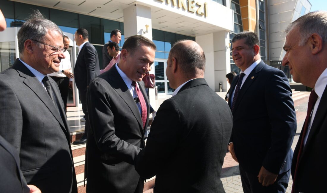 Mersin’e gelen Cumhuriyet Halk