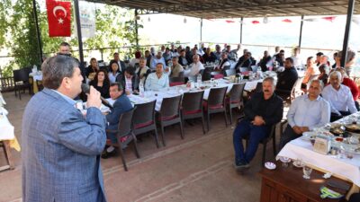 TOROSLAR BELEDİYE BAŞKANI YILDIZ, MUHTARLARLA BİR ARAYA GELDİ