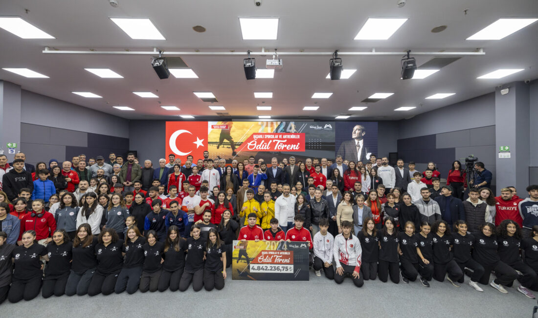 Mersin Büyükşehir Belediye Başkanı