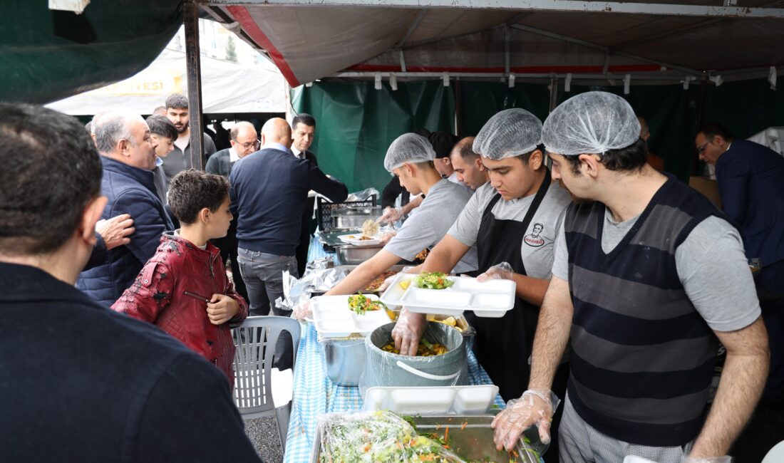 Kurdali Mahallesi’nde hayırseverlerin desteğiyle