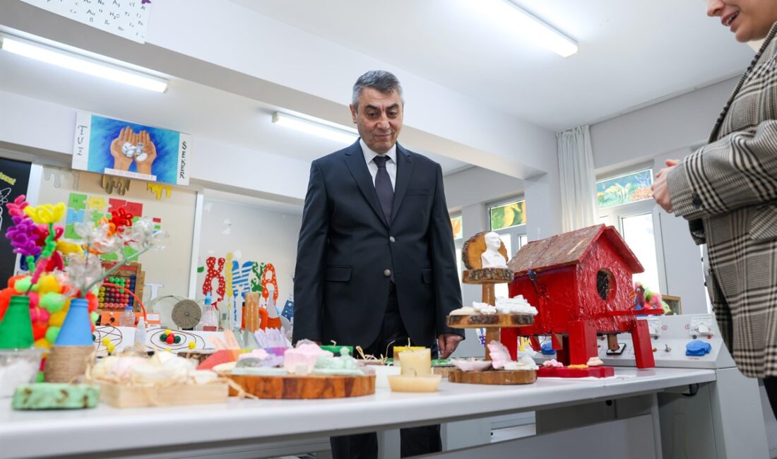 Valimiz Sayın Atilla Toros,