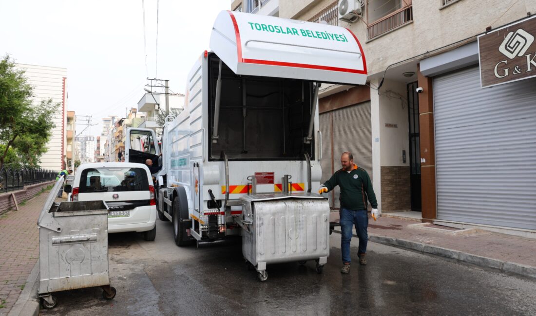 TOROSLAR’DA BAYRAM TEMİZLİĞİ YAPILDI Toroslar Belediyesi bayram öncesi