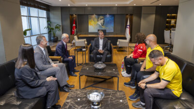 Kır Çiçekleri projesinden yetişen ve