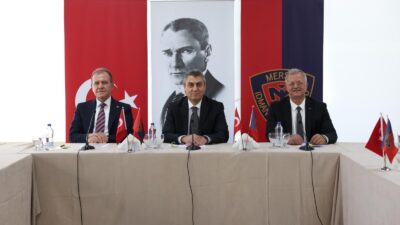 Mersin Valisi Atilla Toros ve