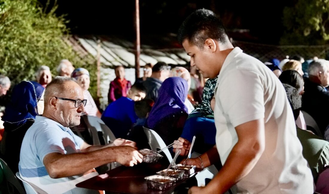 Eller semaya kalktı orman