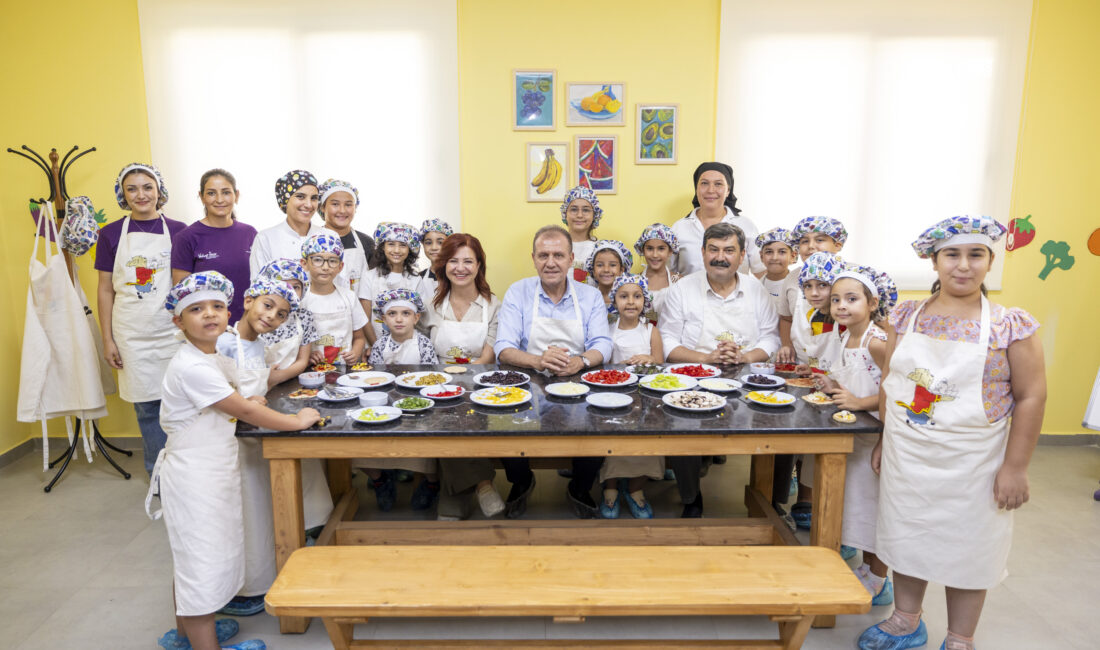 BAŞKAN SEÇER VE MERAL SEÇER, MİNİKLERİN ATÖLYE DENEYİMLERİNE EŞLİK ETTİ Türkiye Belediyeler Birliği (TBB)