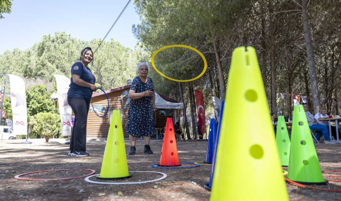 BÜYÜKŞEHİR TARSUS GENÇLİK KAMPI’NDA DÜNYA ALZHEIMER GÜNÜ PROGRAMI Mersin Büyükşehir Belediyesi Sağlık