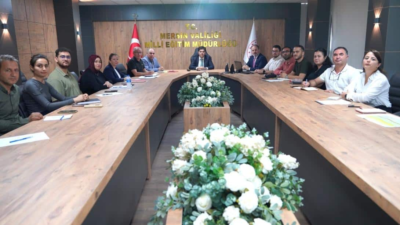 ÖZDEMİRCİ BAŞKANLIĞINDA İLİMİZDEKİ EĞİTİM YATIRIMLARINI DEĞERLENDİRME TOPLANTISI GERÇEKLEŞTİRİLDİ