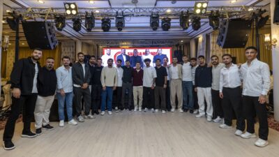 MEZİTLİ’DE KENTİN SPOR BİRLİK VE DAYANIŞMA RUHU AYAKTA ALKIŞLANDI