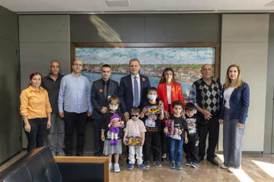 BAŞKAN SEÇER, LÖSEMİ HASTASI ÇOCUKLARLA BİR ARAYA GELDİ Türkiye Belediyeler Birliği (TBB) Başkan