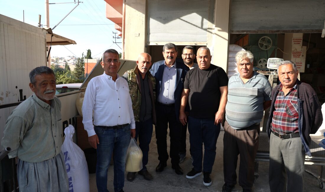 BAŞKAN ABDURRAHMAN YILDIZ, ÇAVUŞLU’DA ESNAF VE VATANDAŞLARLA BULUŞTU Toroslar Belediye Başkanı Abdurrahman