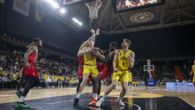 MÜCADELE DOLU MAÇIN GALİBİ MSK OLDU