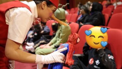 Özel Gereksinimli Çocuklar  ve Onların Ebeveynleri İçin Sosyal Entegrasyon Etkinliğinde Mersin Devlet Opera ve Balesi Ziyareti