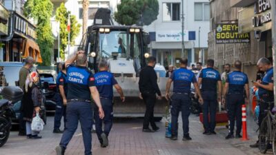 Yenişehir’de kamu alanları işgallerden temizleniyor