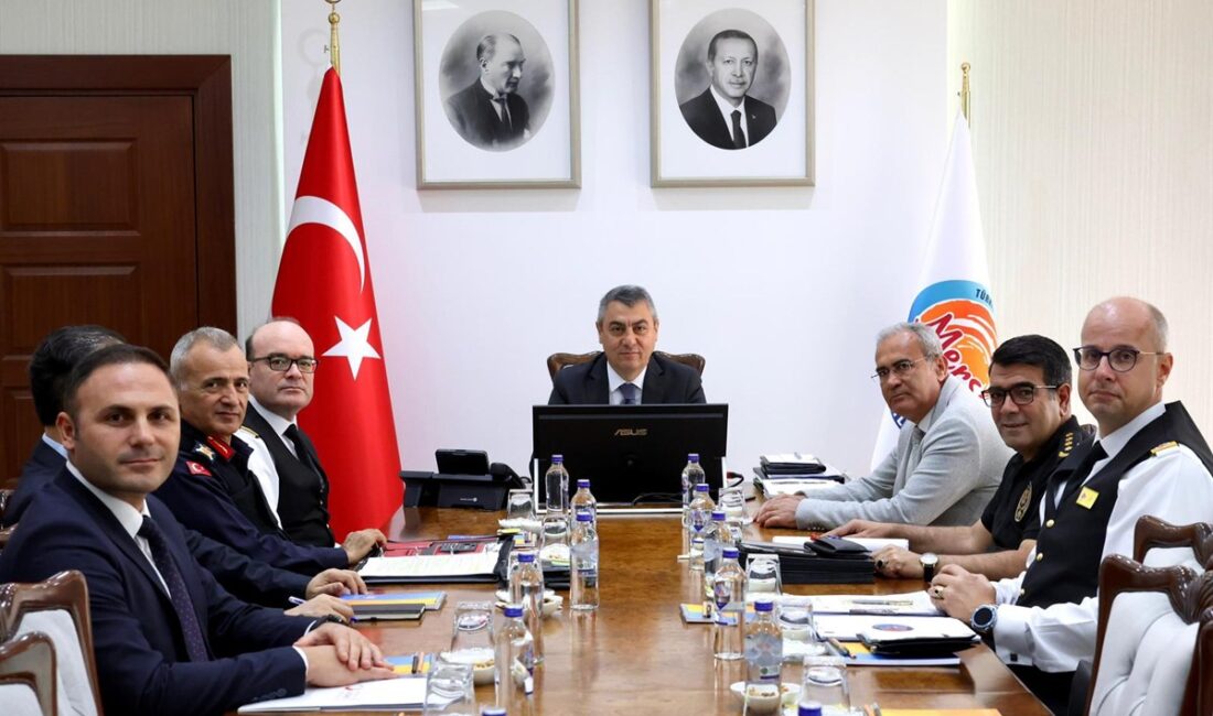 Mersin Valisi Atilla Toros’un