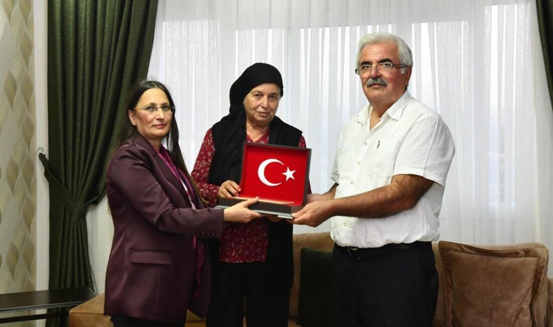 Mersin Valisi Atilla Toros’un