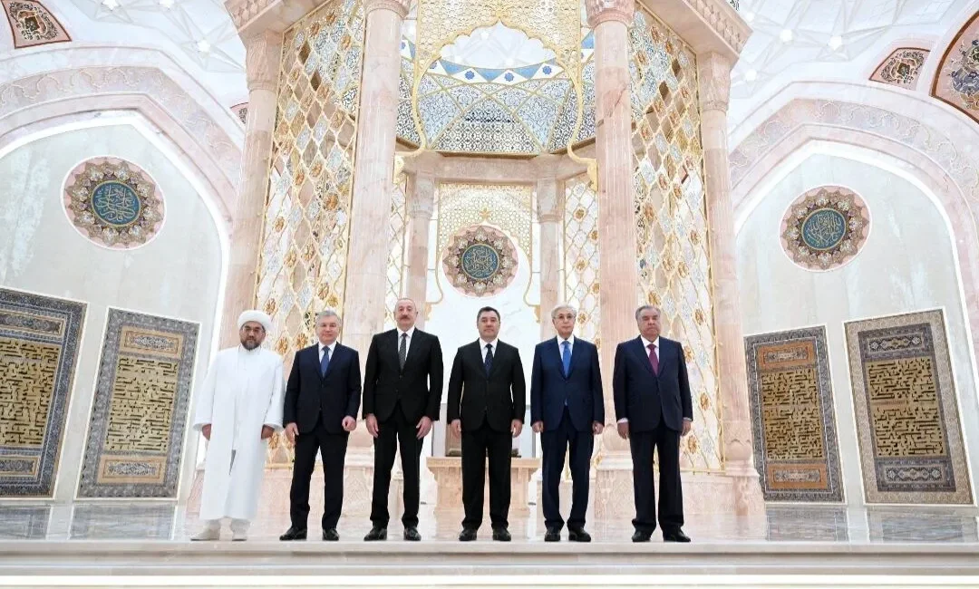 Özbekistan Cumhurbaşkanı Şevket Mirziyoyev’in