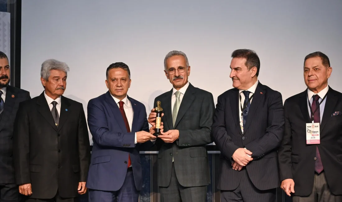 Ulaştırma ve Altyapı Bakanı