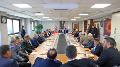 Meclis üyeleriyle birlikte Malatya, Elazığ,