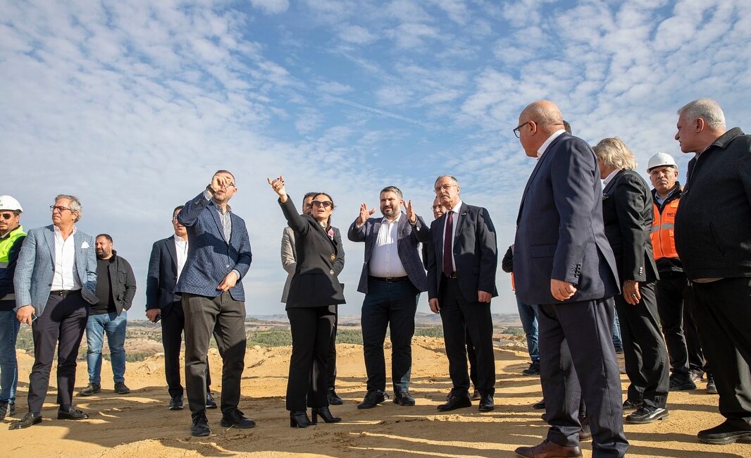 Bakan Yardımcısı Oruç Baba İnan, TÜİOSB’ye bir ziyaret gerçekleştirdi Sanayi ve Teknoloji Bakanlığı