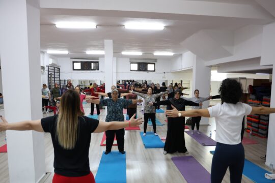 Toroslar Belediyesi, toplumun her kesimini