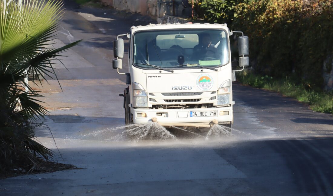 TOROSLAR BELEDİYESİNDEN MAHALLELERDE KAPSAMLI TEMİZLİK ÇALIŞMASI Toroslar Belediyesi, rutin temizlik