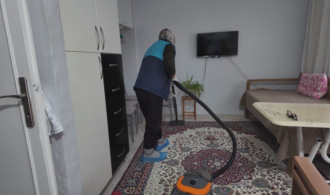 Akdeniz Belediyesi, ilçede yaşayan